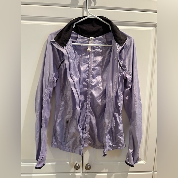 Lululemon Lavender Purple Nylon Jacket Size 4US Excellent Condition - Picture 8 of 8